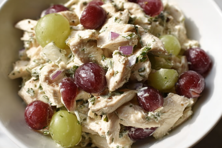 chicken salad with grapes featured