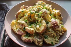 vegan potato salad featured