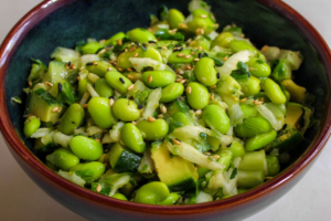 edamame salad featured