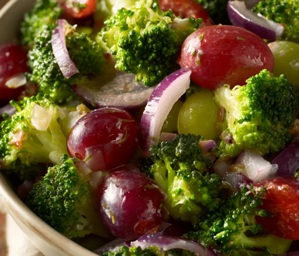 broccoli grape salad